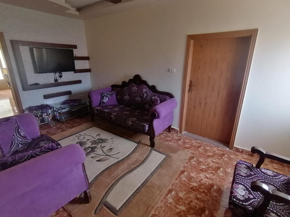 Farmer Stay Hostel Wadi Musa Esterno foto
